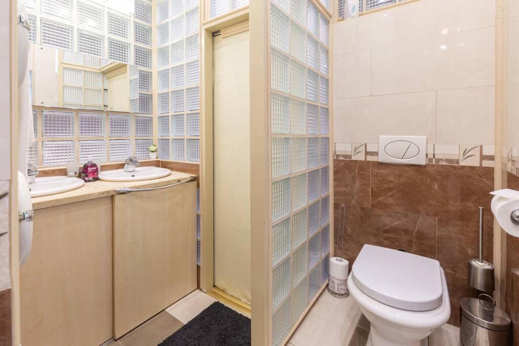 Stylish Central Budapest Apartment Ngoại thất bức ảnh